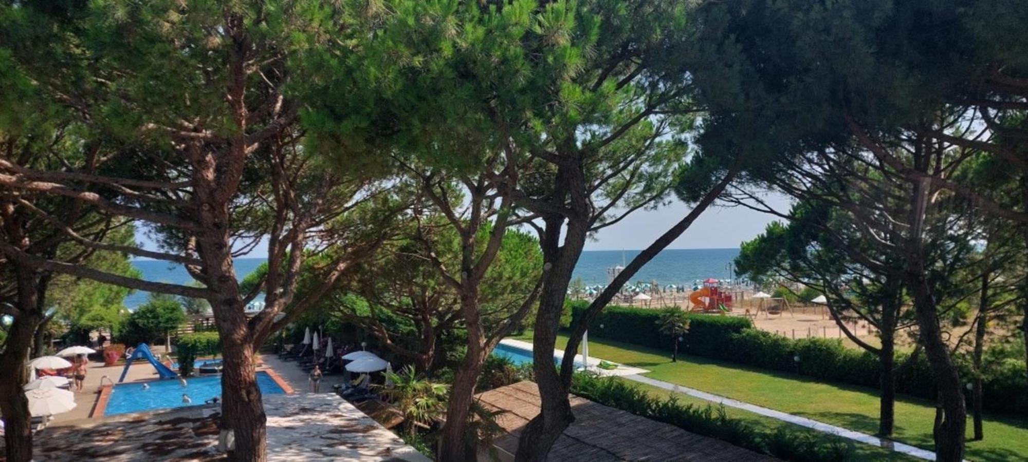 Hotel Vina Del Mar Pineta Lido di Jesolo Exterior photo