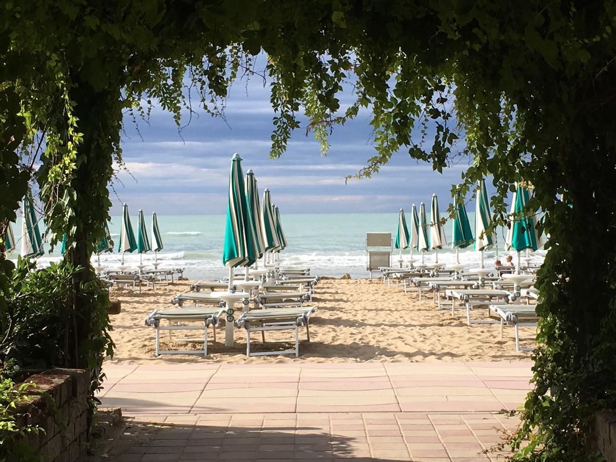 Hotel Vina Del Mar Pineta Lido di Jesolo Exterior photo